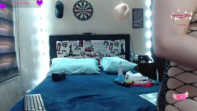 Rachell 111 online show from 21, 2, 2025