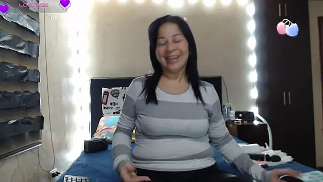 Rachell 111 online show from 12, 3, 2025