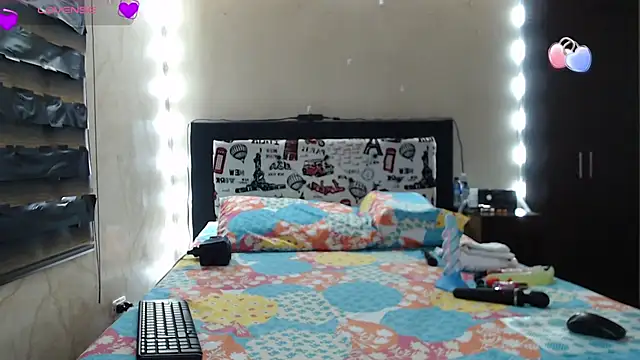 Rachell 111 online show from 12, 3, 2025