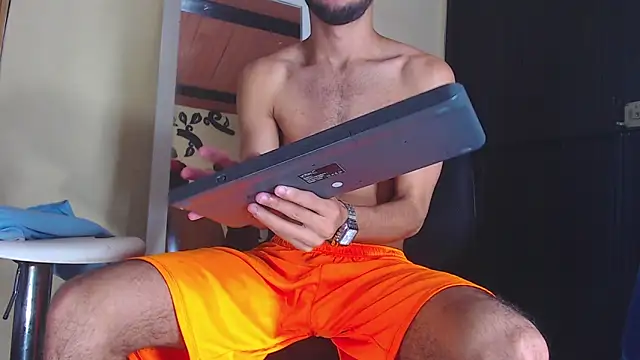 Snapshot of jhon_ath chatting on 11, 11, 2025 jhon ath online show from 11, 11, 2025