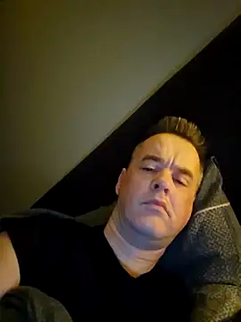 Hectorthyssen1 online show from 2, 1, 2025