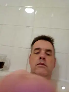 Hectorthyssen1 online show from 4, 3, 2025