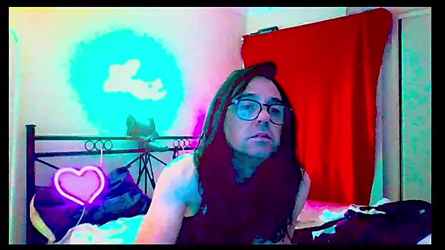 Snapshot of ingrid1982 chatting on 5, 4, 2026 ingrid1982 online show from 5, 4, 2026