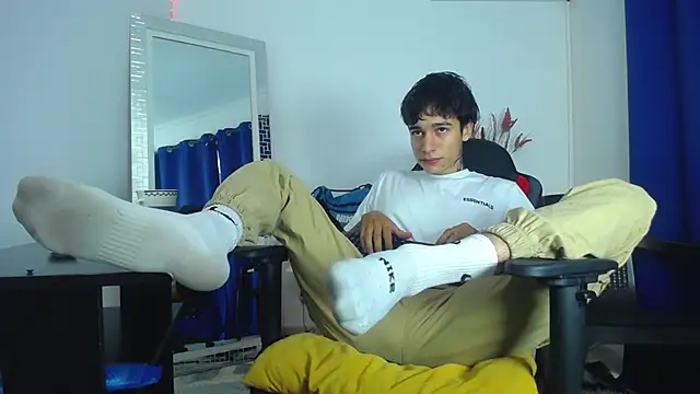 Zacktk7 online show from 5, 2, 2025