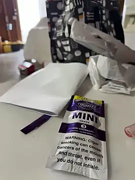 Snapshot of 69vivian chatting on 7, 12, 2024 69vivian online show from 7, 12, 2024