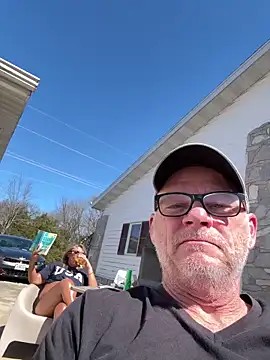 Snapshot of 69vivian chatting on 11, 3, 2025 69vivian online show from 11, 3, 2025