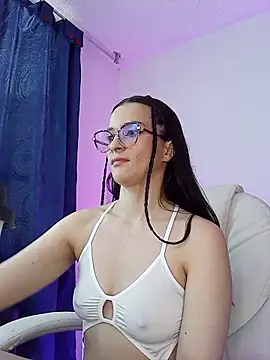 mariaan m  online show from 8, 11, 2025