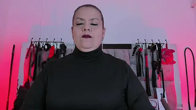 vanessa moka online show from 24, 7, 2026