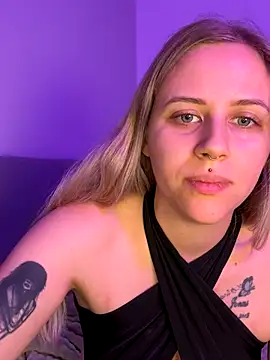 lunawolf21 online show from 8, 1, 2026