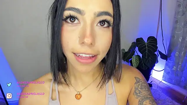 Snapshot of AndreaVelasco chatting on 30, 1, 2025 AndreaVelasco online show from 30, 1, 2025