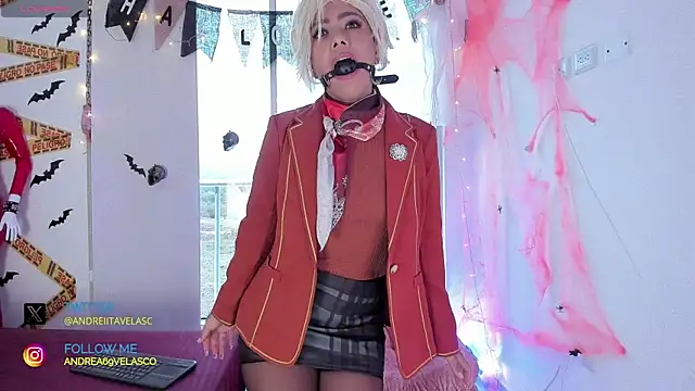 Snapshot of AndreaVelasco chatting on 17, 10, 2025 AndreaVelasco online show from 17, 10, 2025