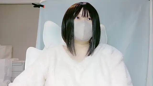 YUNO 0214 online show from 22, 1, 2025