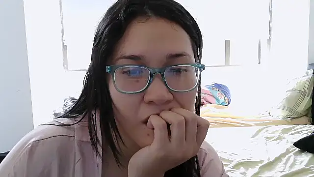 luxandracon23 online show from 16, 10, 2025