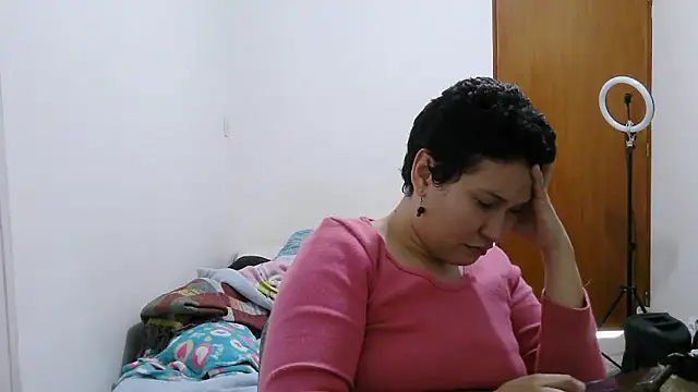 luxandracon23 online show from 13, 2, 2026