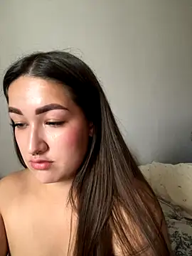 Snapshot of Aria_Blisss chatting on 12, 9, 2025 Aria Blisss online show from 12, 9, 2025