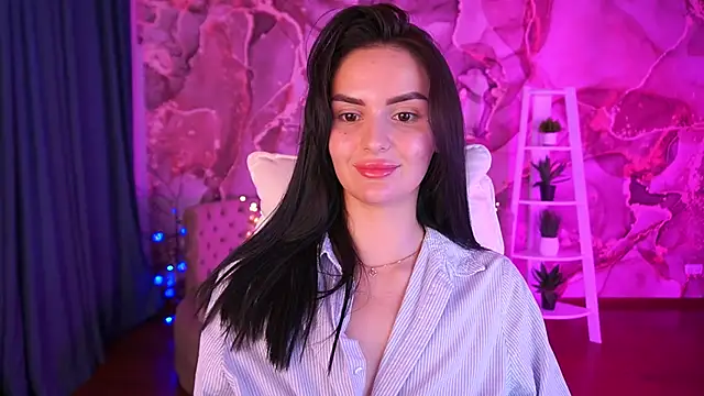 Snapshot of MilashaLovely chatting on 18, 11, 2025 MilashaLovely online show from 18, 11, 2025