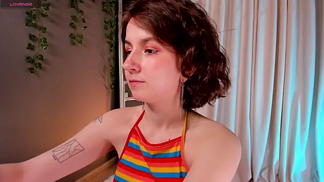 Snapshot of mind_game chatting on 2, 2, 2025 mind game online show from 2, 2, 2025