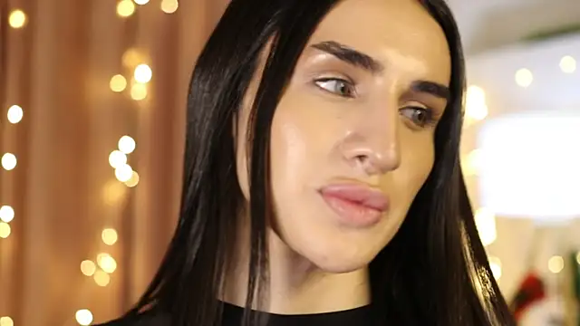 Kim Oberlin  online show from 7, 1, 2025