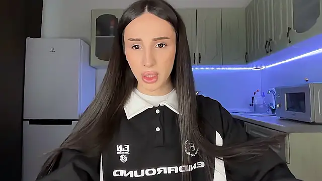 Kim Oberlin  online show from 11, 2, 2026