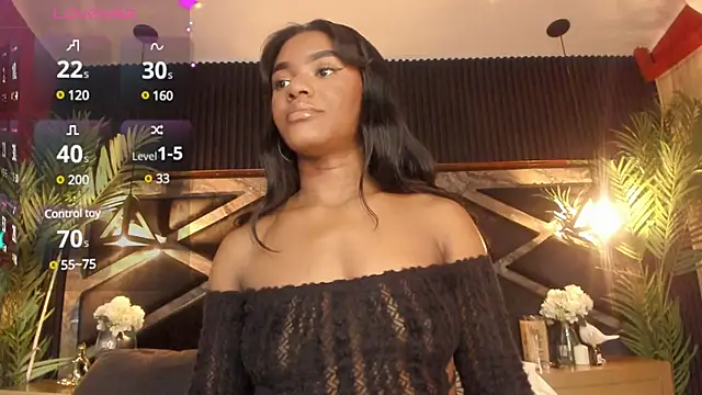 SophiaSmiiths  online show from 9, 3, 2025