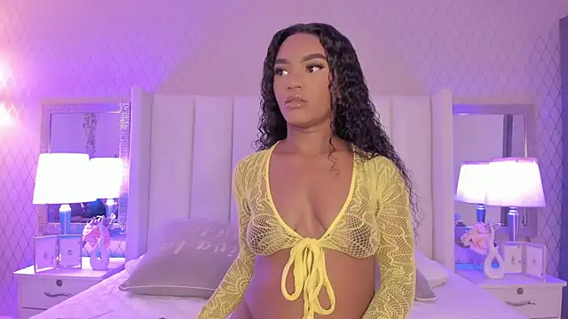 SophiaSmiiths  online show from 15, 7, 2026