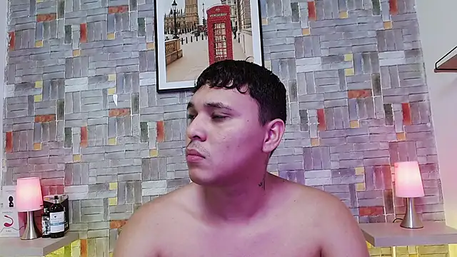 couple lovelyds online show from 17, 10, 2025