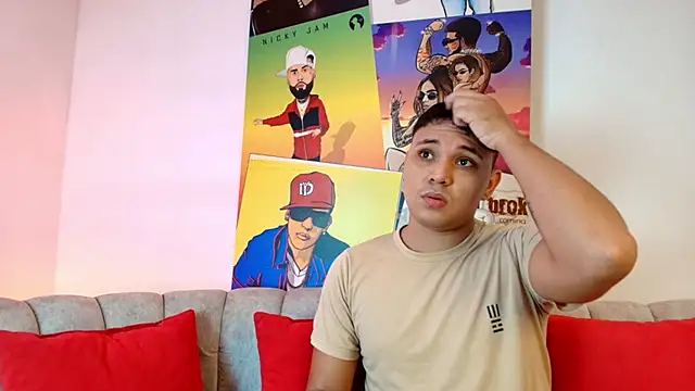 couple lovelyds online show from 6, 3, 2026