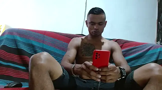 fernandez latinblackk online show from 19, 3, 2025