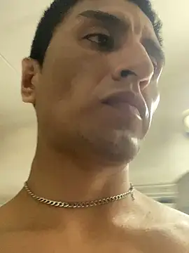 xzyohan online show from 8, 12, 2024