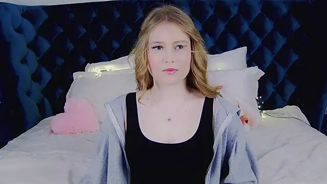 SelinSwarovski online show from 11, 3, 2025