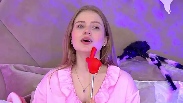 SelinSwarovski online show from 23, 10, 2025