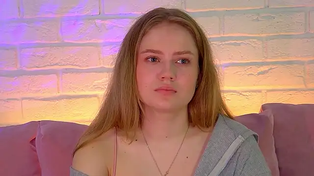 SelinSwarovski online show from 11, 11, 2025