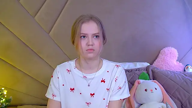 SelinSwarovski online show from 15, 12, 2025