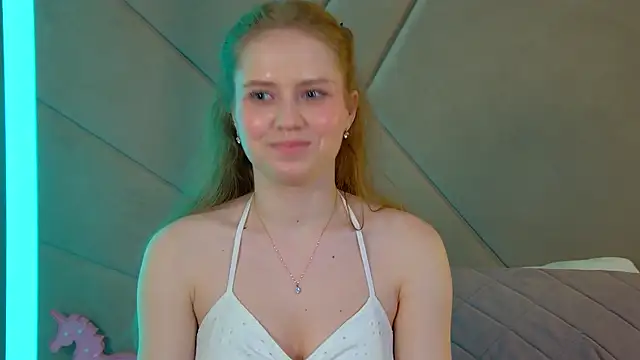 SelinSwarovski online show from 15, 6, 2026