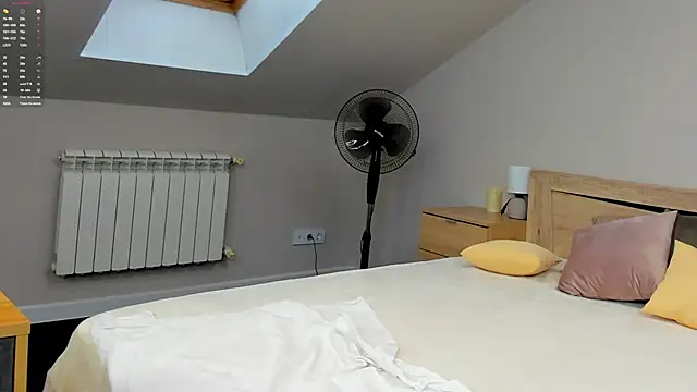 Snapshot of Lillian_White chatting on 9, 3, 2025 Lillian White online show from 9, 3, 2025