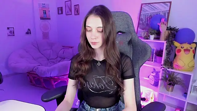 AveAngela online show from 5, 2, 2025