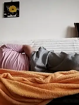 glacier77glacier77 online show from 3, 12, 2024