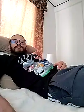 Snapshot of hairyserious chatting on 2, 3, 2025 hairyserious online show from 2, 3, 2025