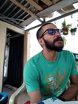 Snapshot of hairyserious chatting on 12, 3, 2025 hairyserious online show from 12, 3, 2025