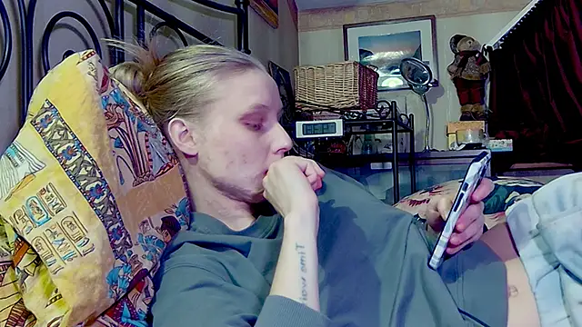 KatiKate online show from 25, 1, 2025