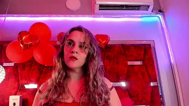 GinnaGrace online show from 26, 2, 2025