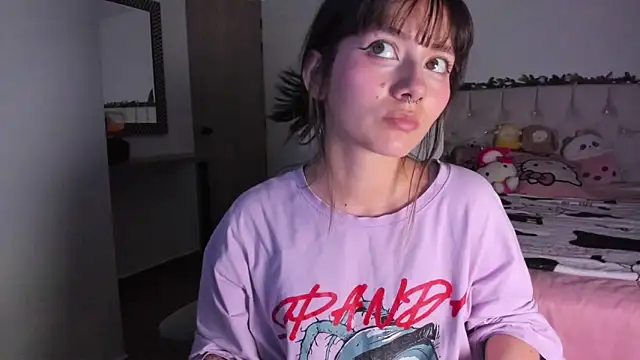 Snapshot of Sakito_Tokio chatting on 12, 9, 2025 Sakito Tokio online show from 12, 9, 2025