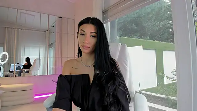 missdiamond  online show from 4, 11, 2025