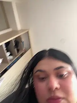 alissonfernandez  online show from 12, 2, 2025