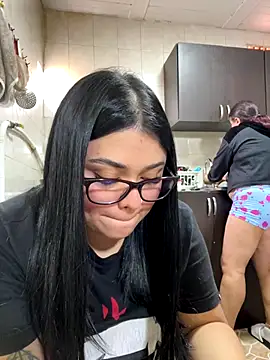 alissonfernandez  online show from 19, 9, 2025