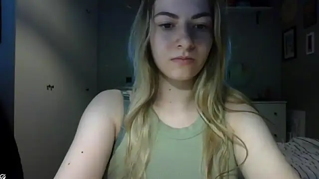 Snapshot of ROSIEx_sweet chatting on 29, 5, 2026 ROSIEx sweet online show from 29, 5, 2026