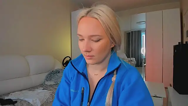 Snapshot of 1AlexaGoddess3 chatting on 14, 9, 2025 1AlexaGoddess3 online show from 14, 9, 2025