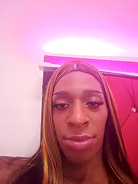 Snapshot of lucianadolll chatting on 22, 4, 2026 lucianadolll online show from 22, 4, 2026