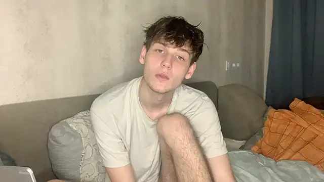 cutie guys online show from 21, 12, 2024