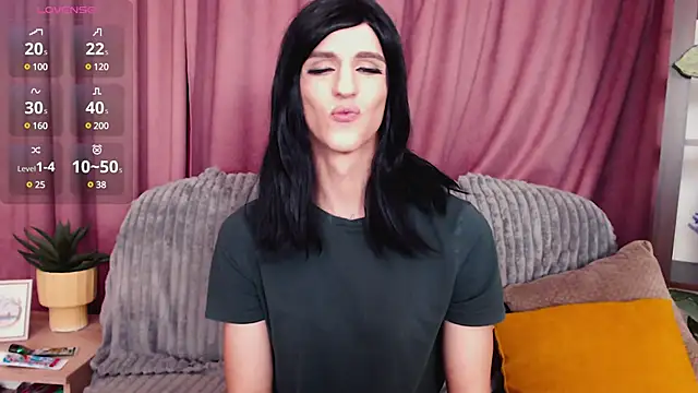  CRYSTAL tgirl online show from 18, 12, 2024